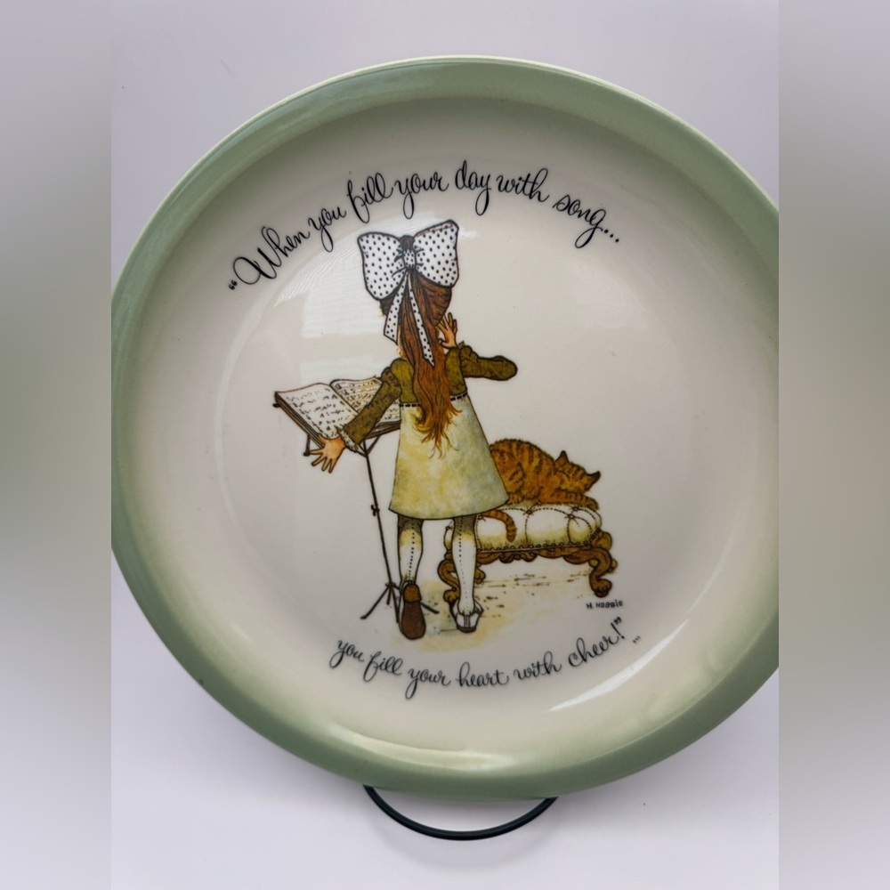 Holly Hobbie Collector Edition Plate 10.3/8th Made USA By American Greeting Mint